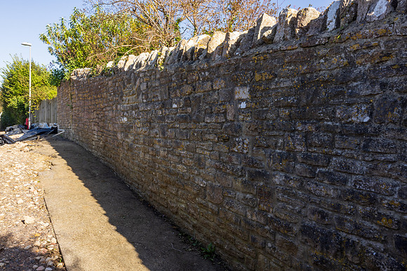 Wall 003